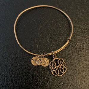 alex and ani bracelet